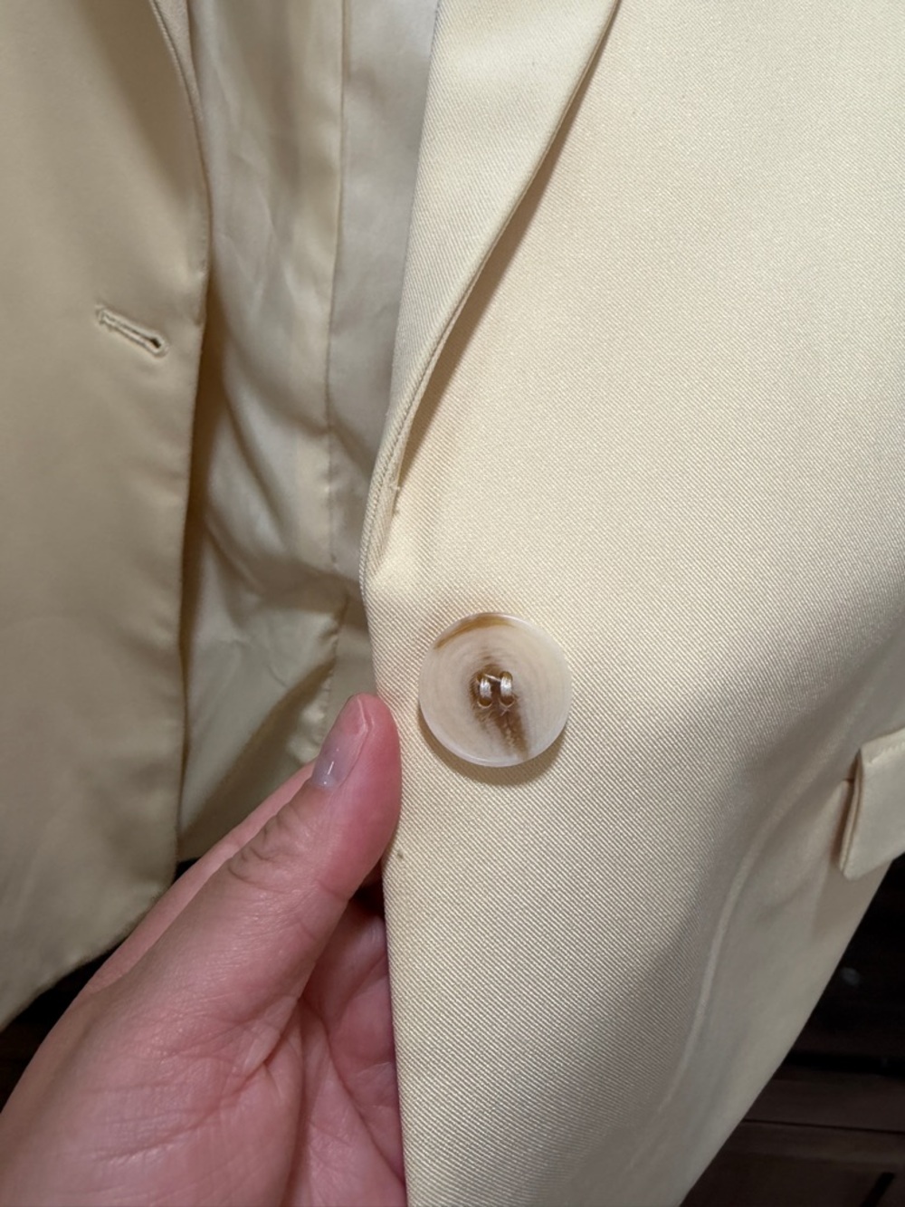 Crescent Cream Sleeveless Blazer Vest - Picture 2 of 6